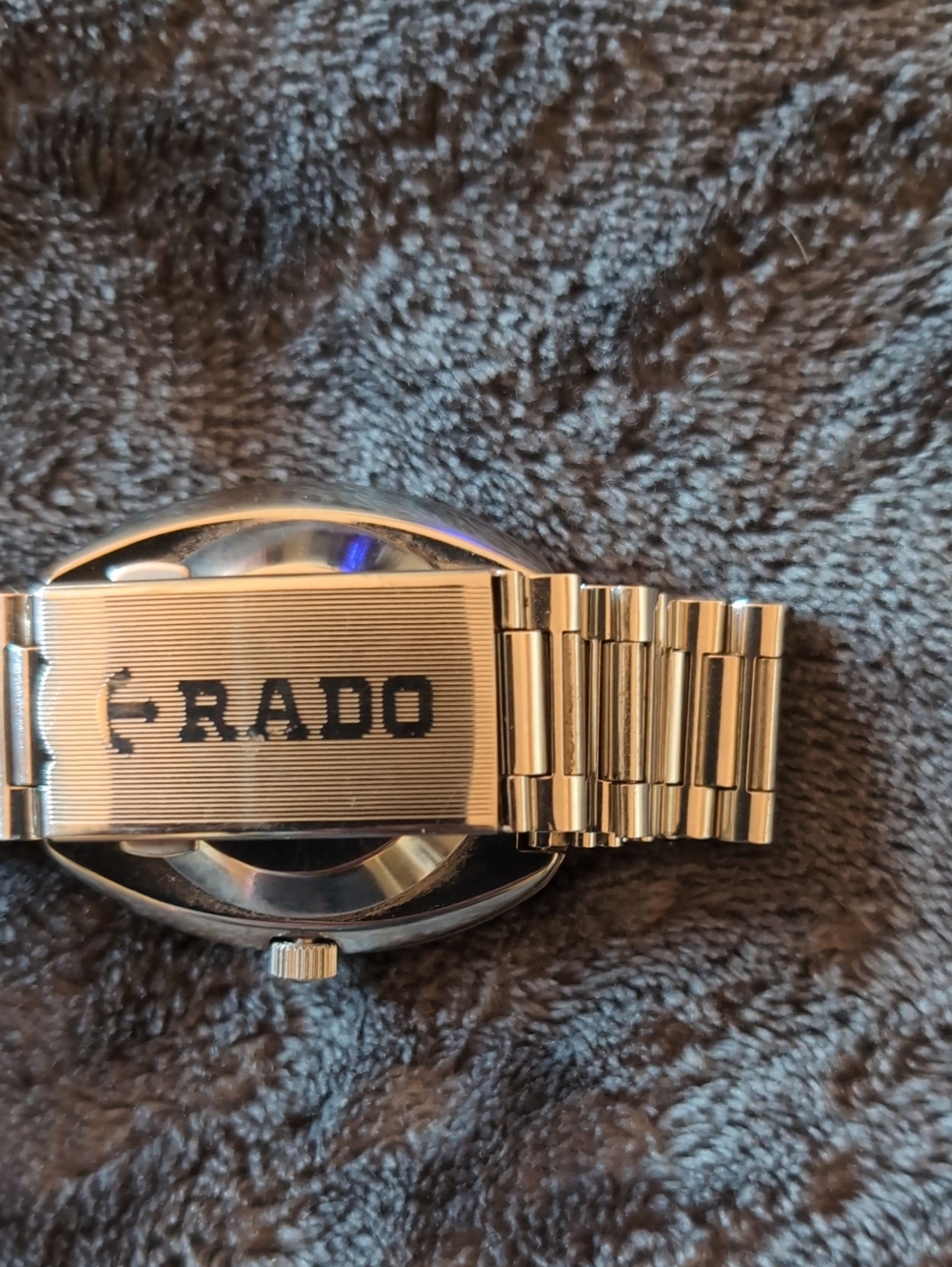 Rado DIASTAR  Men's Watch with Textured Crystal Dial With Sapphires Stones - Picture 3 of 7